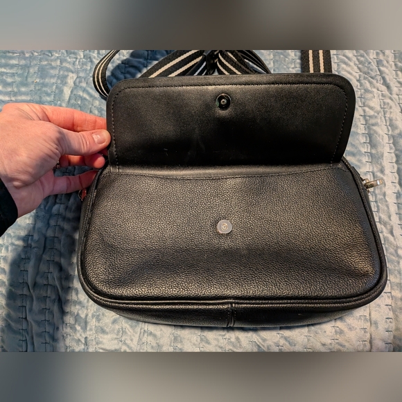 Kate Spade Black Leather Crossbody with Striped Strap - Picture 3 of 6